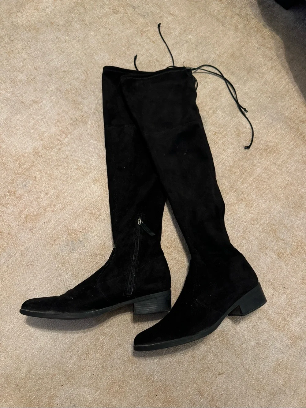 SCHUTZ stylish black